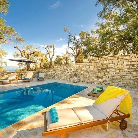 Lenio Paxos Anemogiannatika