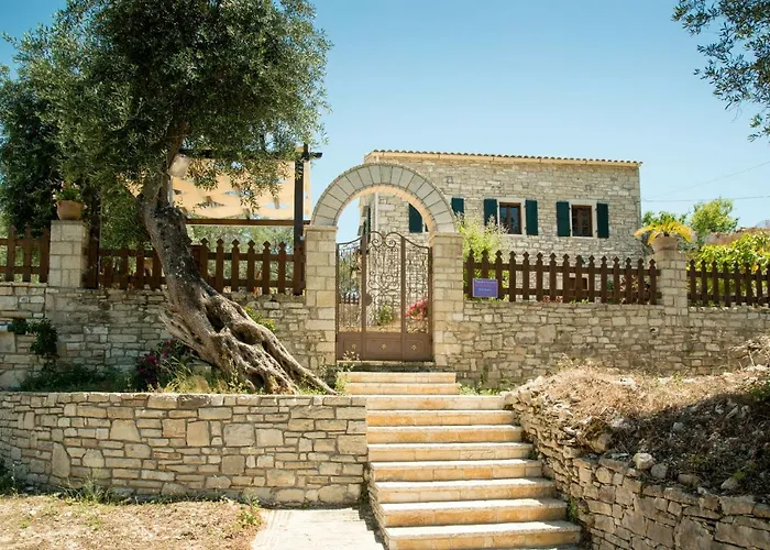 Lenio Paxos Villa Anemogiannatika